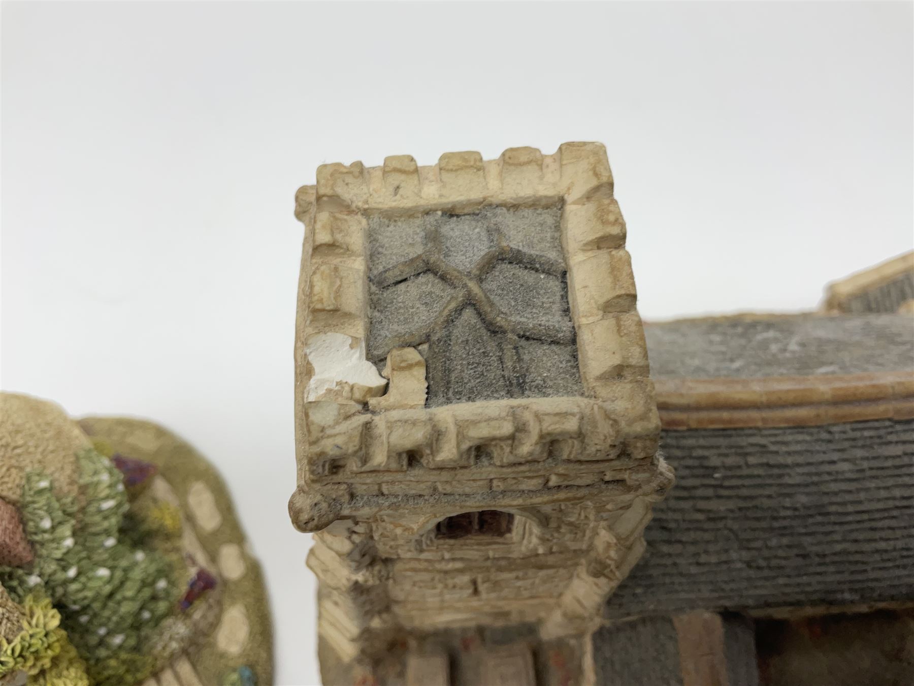 Twenty five Lilliput Lane, to include Village School, Greensted Church, The Chocolate House etc 