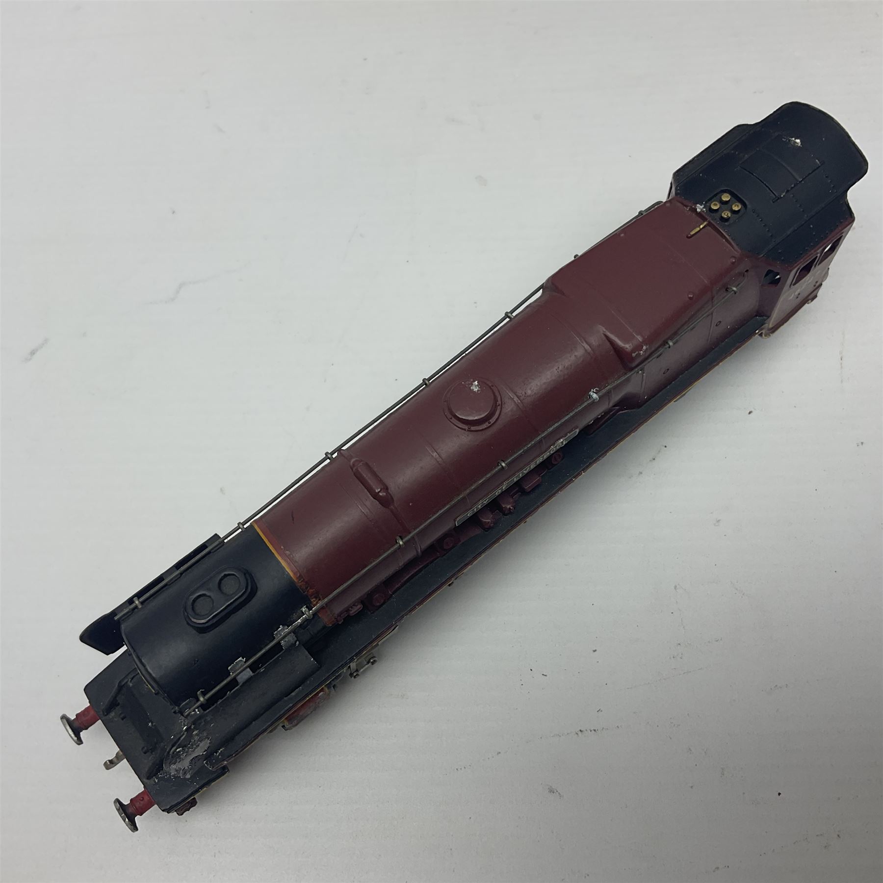 Hornby Dublo - 3-rail LMR Duchess Class 4-6-2 locomotive ‘City of Liverpool’ no. 46247 in BR maroon, with tender; in original blue box with instructions 