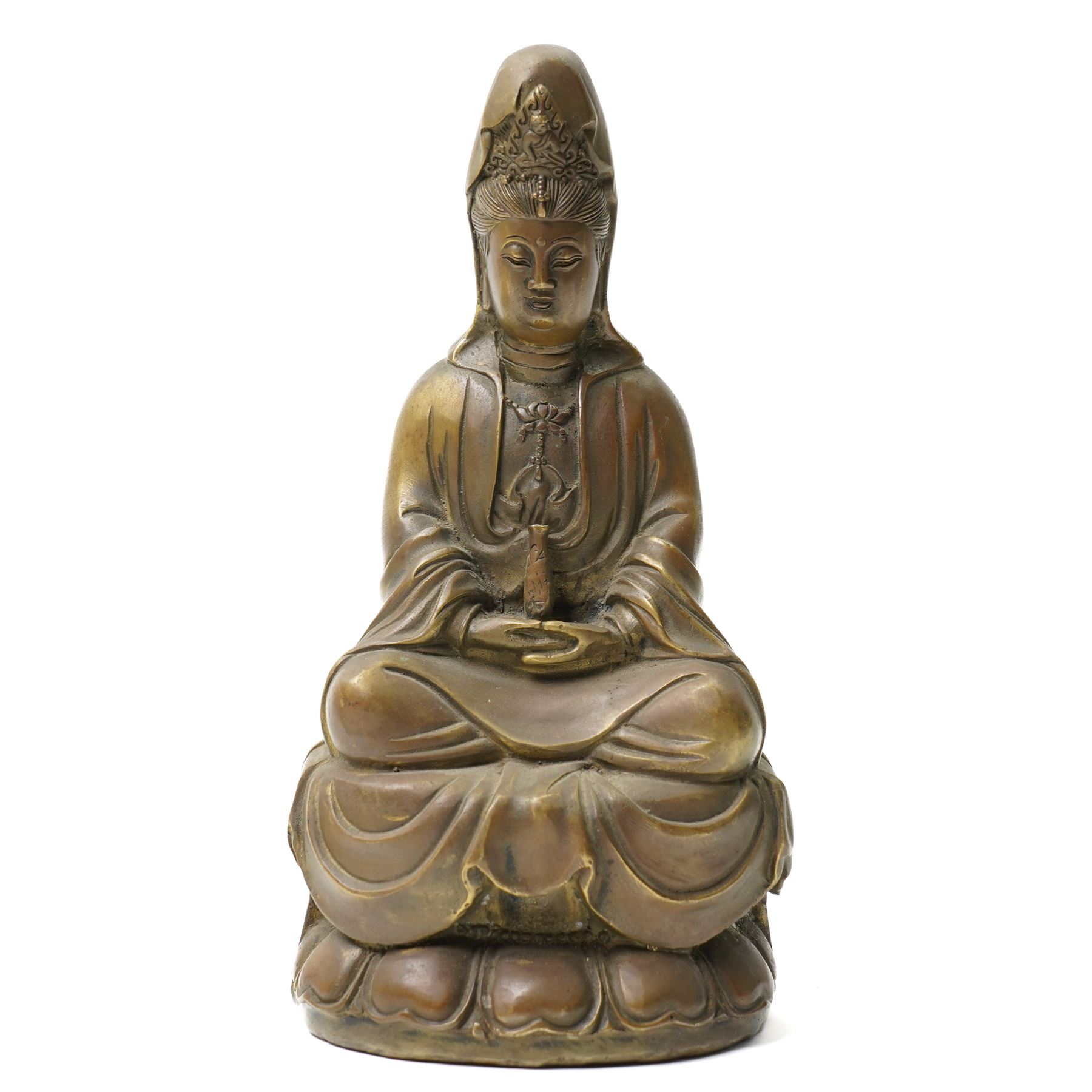 Manner of Liu Yuchen (Chinese 1904-1969) of the Zhushan Eight Friends circle: Mantis, painted plaque 22.5cm x 14cm; together with a figure of Guan Yin, H22cm and a vessel with printed dragon decoration, H18cm (3)