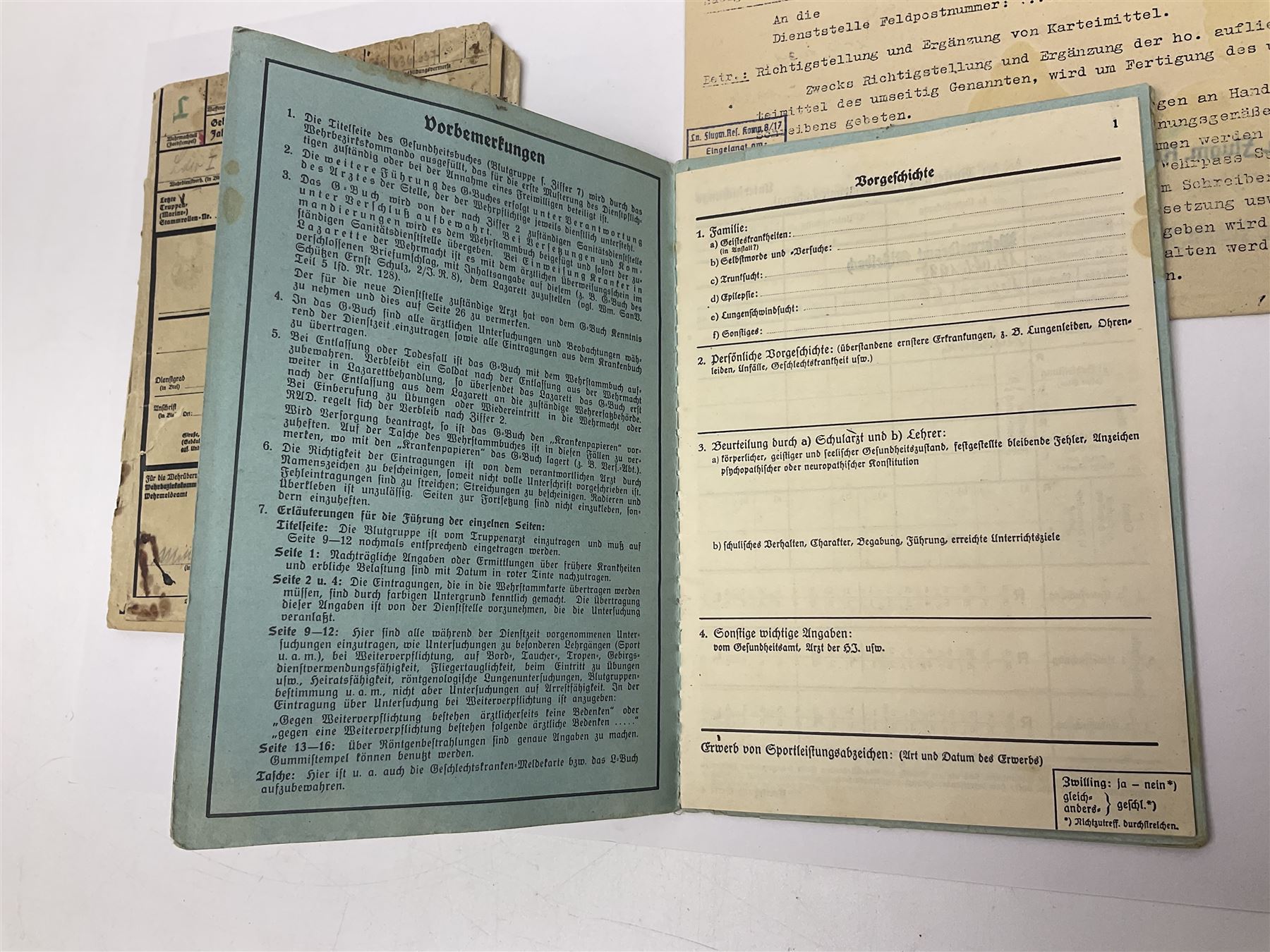 WW2 German Luftwaffe Service Record Folder and Book