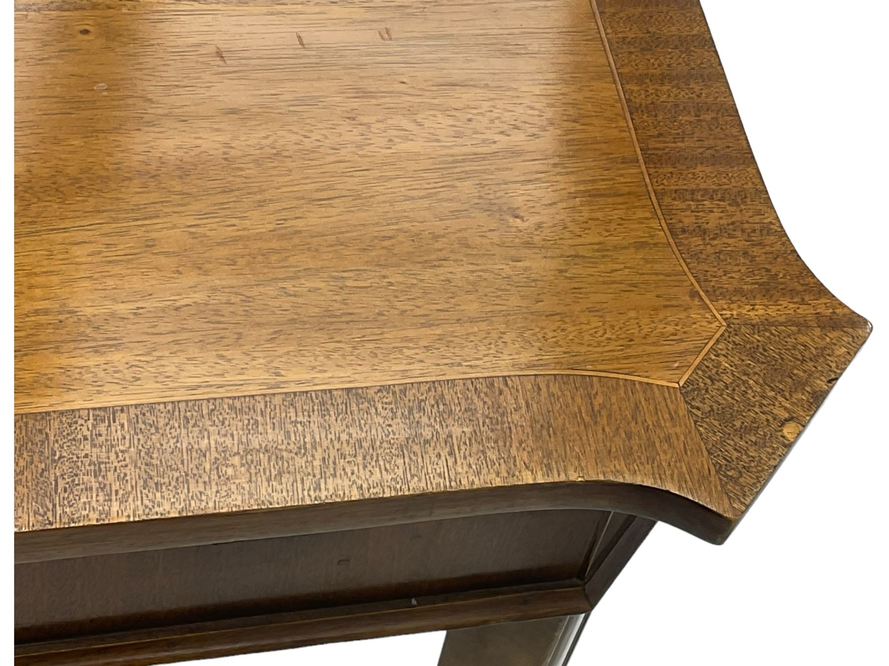 Regency design mahogany extending dining table, rectangular top with extending canted corners, pull-out action with additional leaf (84cm x 136cm - 182cm, H76cm); set of eight Regency design mahogany dining chairs with rope twist rails