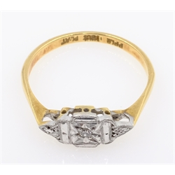  Platinum set diamond ring on gold shank stamped 18ct PLAT   