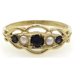  Gold sapphire and pearl ring hallmarked 9ct  