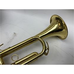 Lafleur trumpet serial no.054827; and Intermusic five-piece clarinet; both cased (2)