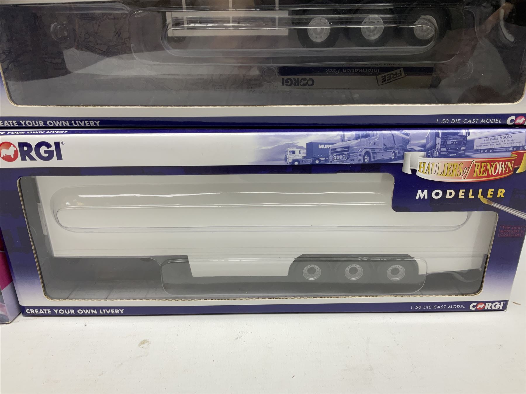 Corgi - limited edition Cafe Connection Albion Reiver Sheeted Platform lorry W.H. Malcolm Ltd Jungle Cafe No.CC11603; and seven Hauliers of Renown Modeller Series vehicles CC19910, 19911, 19912, 19913, 14100, 14000 & 13700 all boxed; together with two Modeller Accessory packs (10)