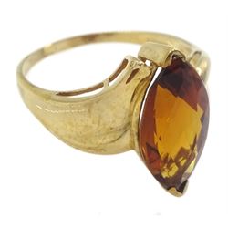 9ct gold marquise cut citrine ring, hallmarked 