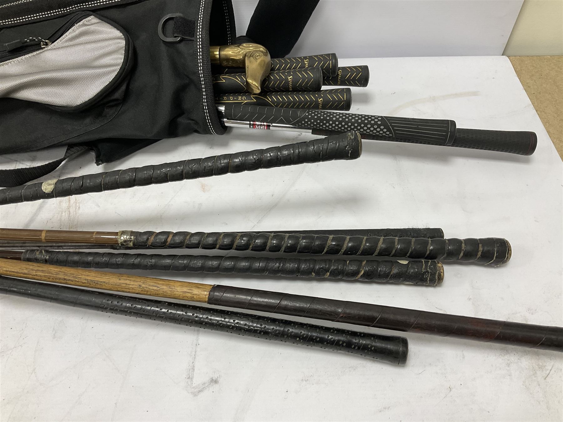 Quantity of golf clubs to include Prestwick Mashie, Ben Sayers and Spalding examples etc in Slazenger soft shell carrying bag