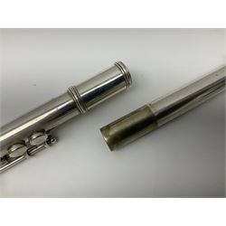 Boosey & Hawkes London Regent three-piece flute, serial no.345447; in B&H Bandhite hard carrying case; and Deg Music Company Inc. USA Claudel Model three-piece flute, serial no.491718, in hard carrying case (2)