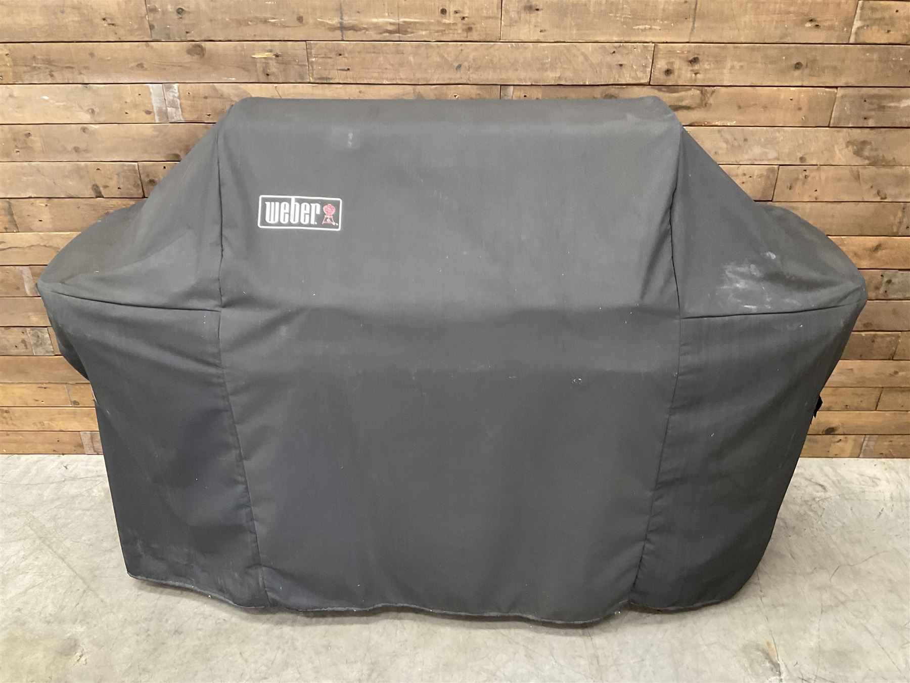 BBQ - Weber Summit stainless gas barbeque,, with cover