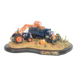 Limited edition Country Artists 'A Vintage Harvest' no. 01708, limited edition no. 173/570, with box and certificate of authenticity