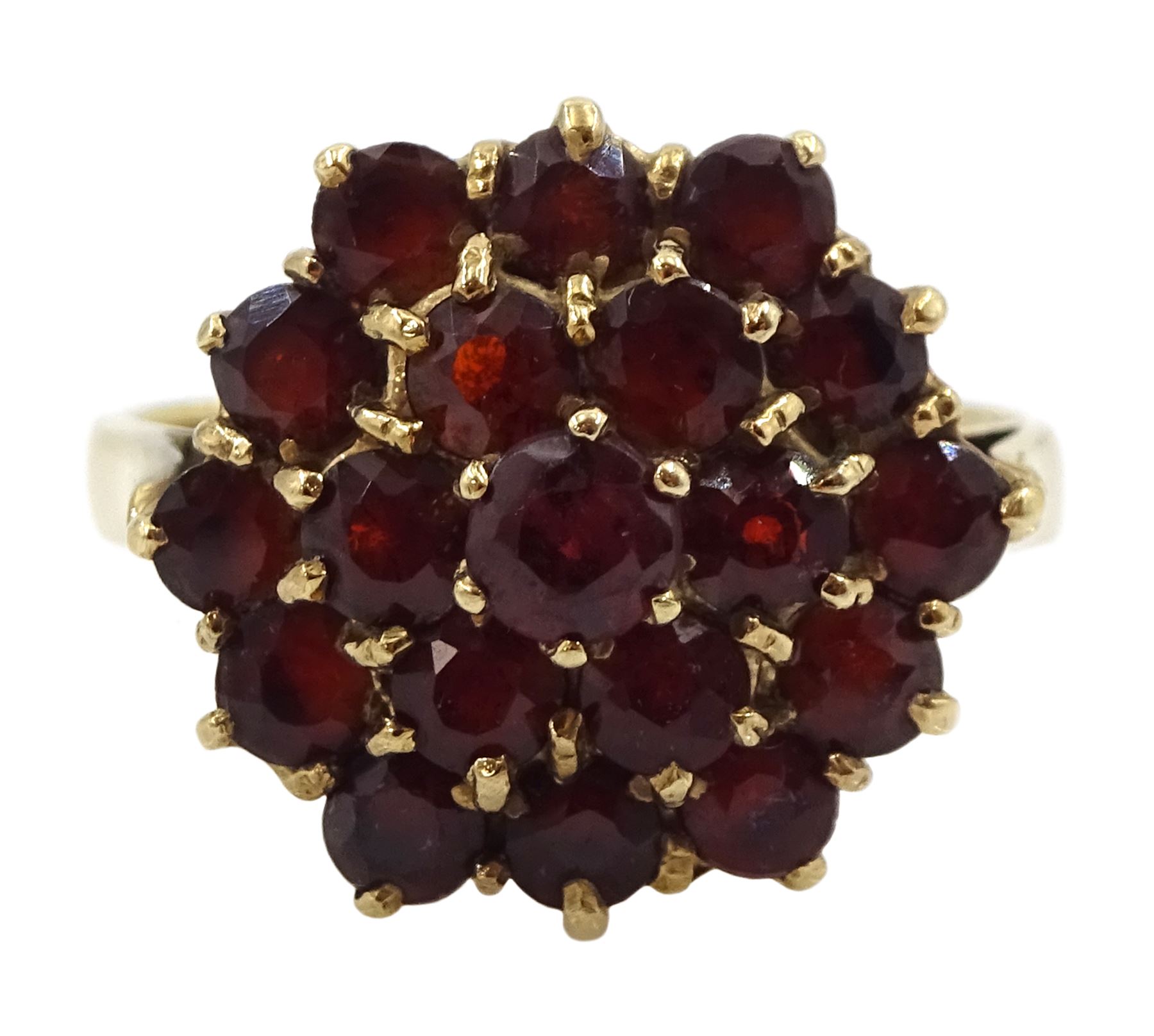 9ct gold garnet cluster ring, hallmarked