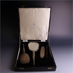 20th Century silver mounted dressing table set, comprising hand mirror, clothes brush, hai...
