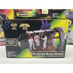 Star Wars - La Guerra De Las Galaxias La Guerre Des Etoiles/Shadows of the Empire - TIE Fighter; Cloud Car; Airspeeder; Landspeeder; Death Star Escape; Detention Block Rescue; Imperial Speeder Bike; Boba Fett IG-88; and Crowd Control Stormtrooper; all boxed/carded (9)