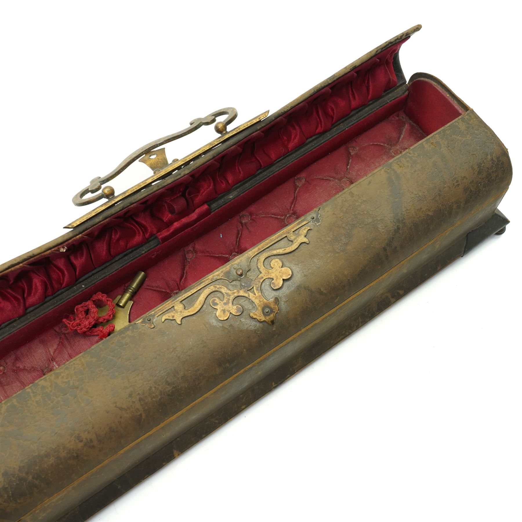 Mid 19th century leather fan case with plush lined interior and fitted with a two air musical movement on sort turned supports L36cm