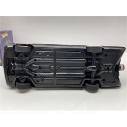 Hot Wheels 1:18 scale ‘1966 TV Series Batmobile’ signed by Adam West and Burt Ward, no. 365/1000, with original box and certificate of authenticity