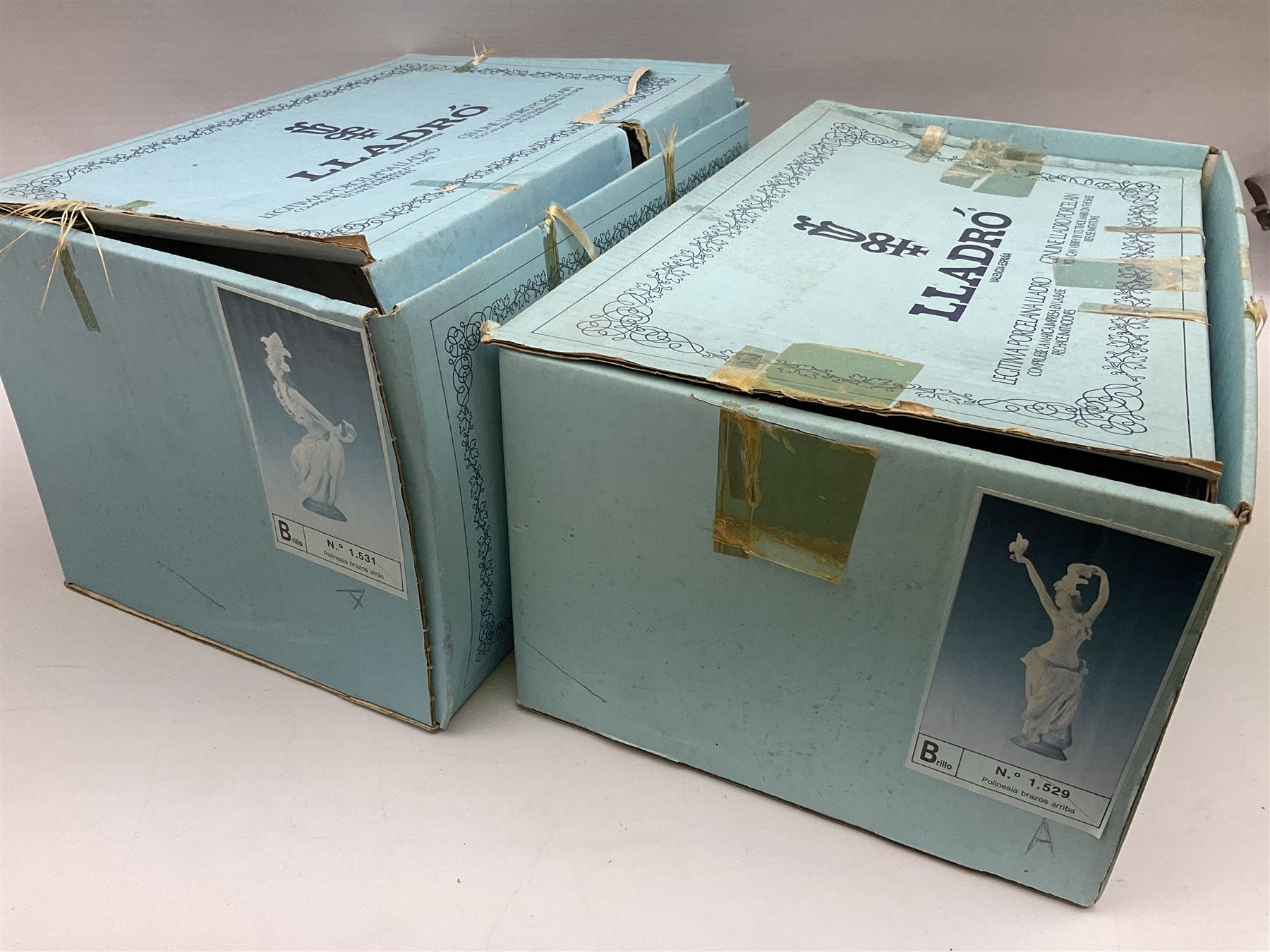 Two Lladro figures, comprising Momi no 1529 and Mahlia no 1531, both with original boxes, both year issued 1987, year retired 1989, largest example H29cm