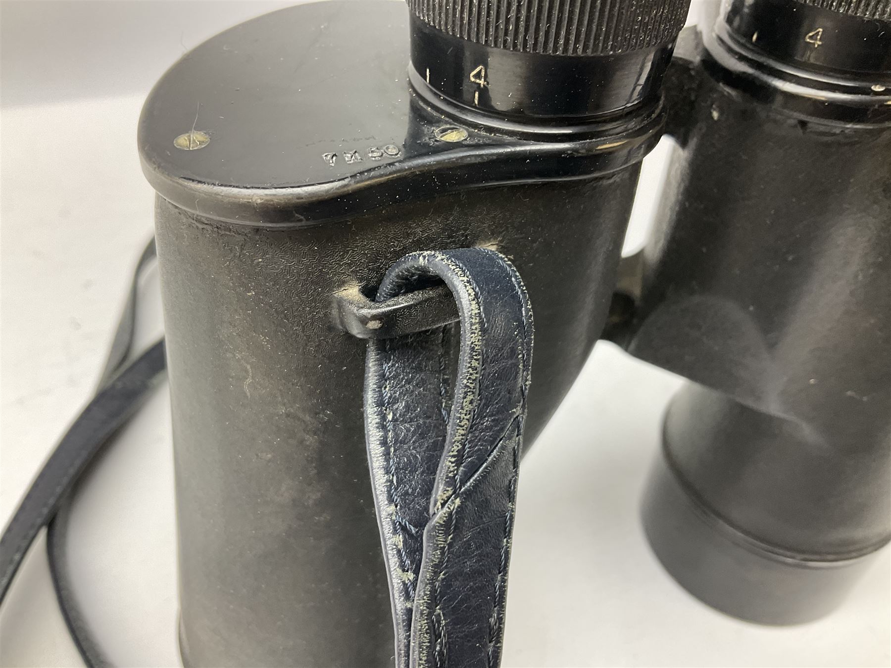 Pair of WW2 Bausch & Lomb U.S. Navy 7 x 50 binoculars, Mk.1 Model 2, impressed BU Ships No.80975 1941, serial no.OY6585, with neck strap