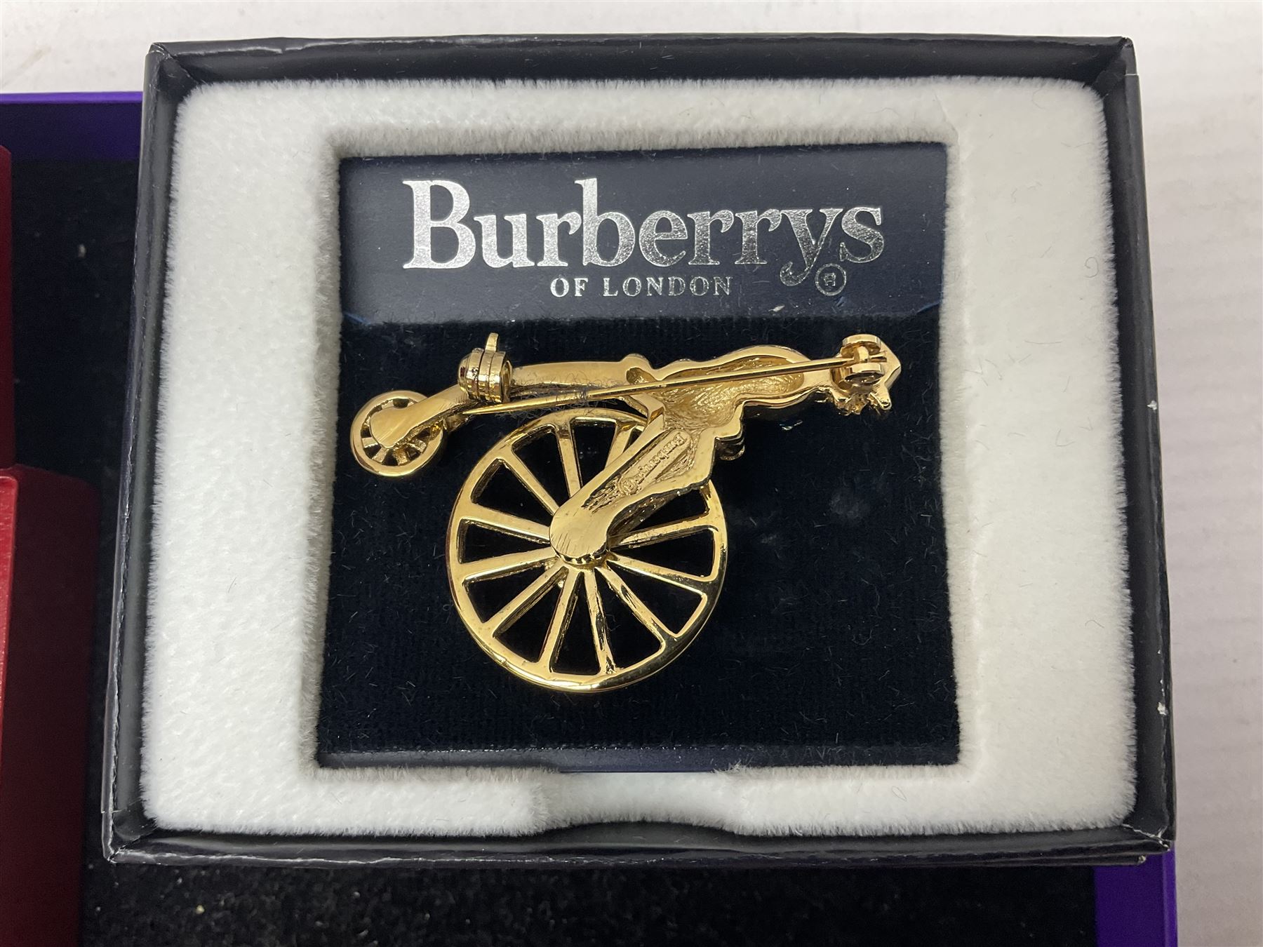 9ct gold cubic zirconia ring, Baccarat glass ring, silver jewellery, large collection of costume jewellery including Burberry brooch, Monet earrings and Esso England World Cup Squad tokens