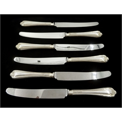 Set of six silver handled, Jesmond pattern dinner knives by Yates Brothers, Sheffield 1994, with stainless steel blades 