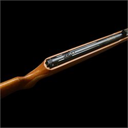 Hatsan Edgar Brothers Breaker 900X .177 air rifle with chequered semi-pistol grip and sound moderator, L113cm 