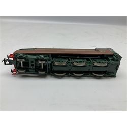 KR Models '00' gauge - GT3 locomotive, in the original box