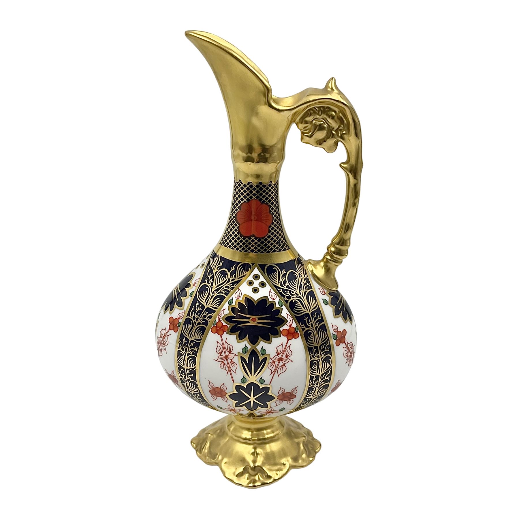 Late 20th century Royal Crown Derby Imari 1128 pattern Kedleston