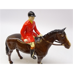  Beswick Hunting group Huntsman on Bay horse model 1501, four  Hounds and Fox (6)  