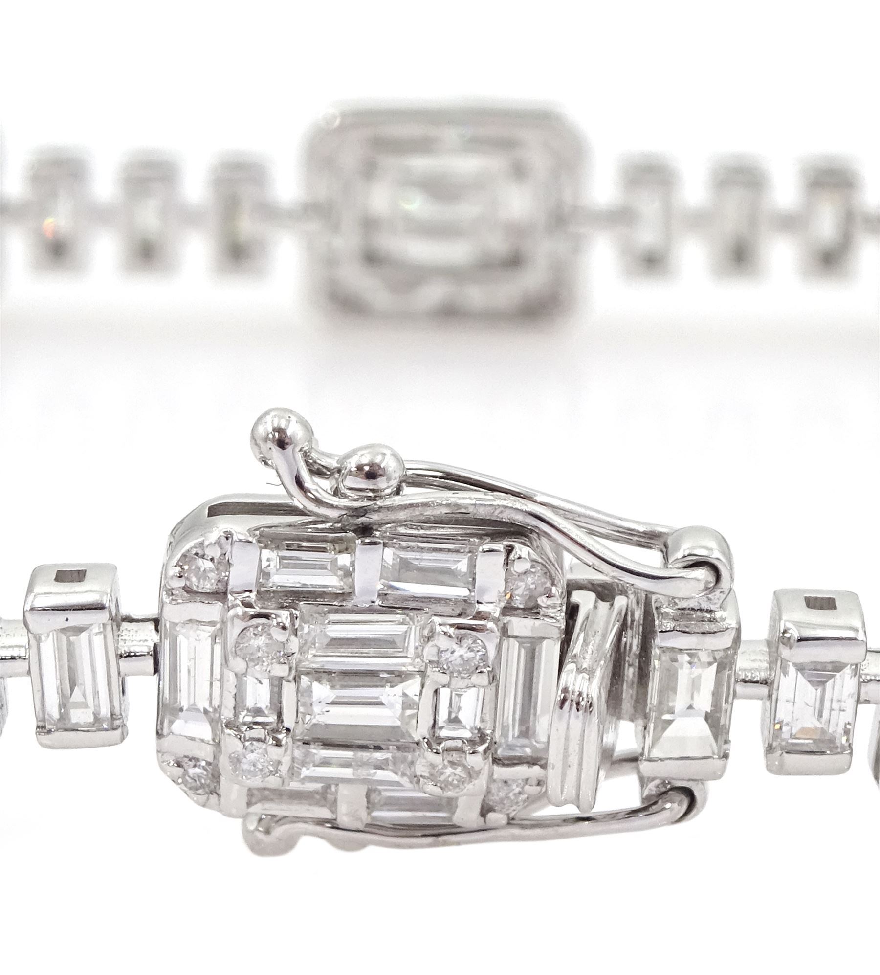 18ct white gold baguette and round brilliant cut diamond bracelet, stamped 750, total diamond weight approx 4.70 carat