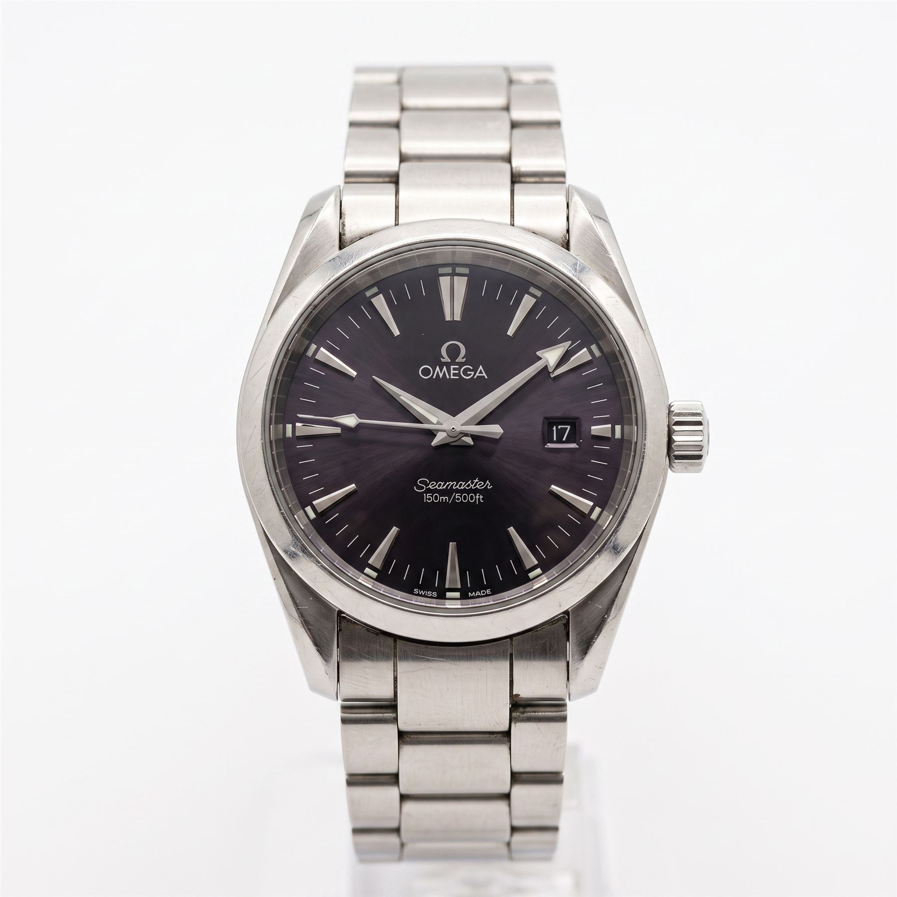 Omega Seamaster Aqua Terra gentleman's stainless steel quartz wristwatch, Ref. 196.1114, Cal. 1538, black dial with dagger hour markers and date aperture, on Omega stainless steel bracelet, with fold-over clasp, boxed with additional links