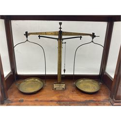 19th century Beckers & Sons, Rotterdam, mahogany cased scales and weights, H34cm 