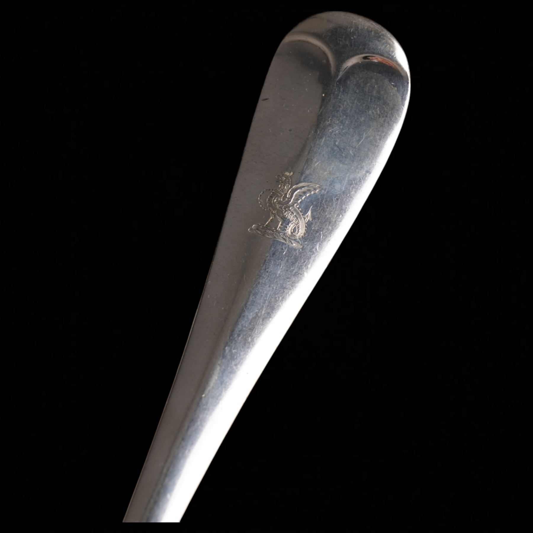 Suite of Edwardian silver rat tail cutlery engraved with a crest comprising twelve table forks, eleven dessert forks, twelve table spoons, eleven dessert spoons, nine teaspoons, soup ladle, pair of sauce ladles and basting spoon Sheffield 1901/02 Maker John Round & Son Ltd