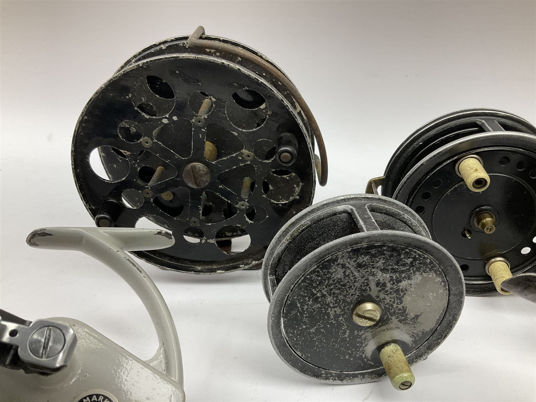 Eight fishing reels including S. Allcock & Co Ltd 'Easicast', 'Black Knight', 'Duco', 'Delmatic', 'The No.2 Felton Crosswind', etc (5)