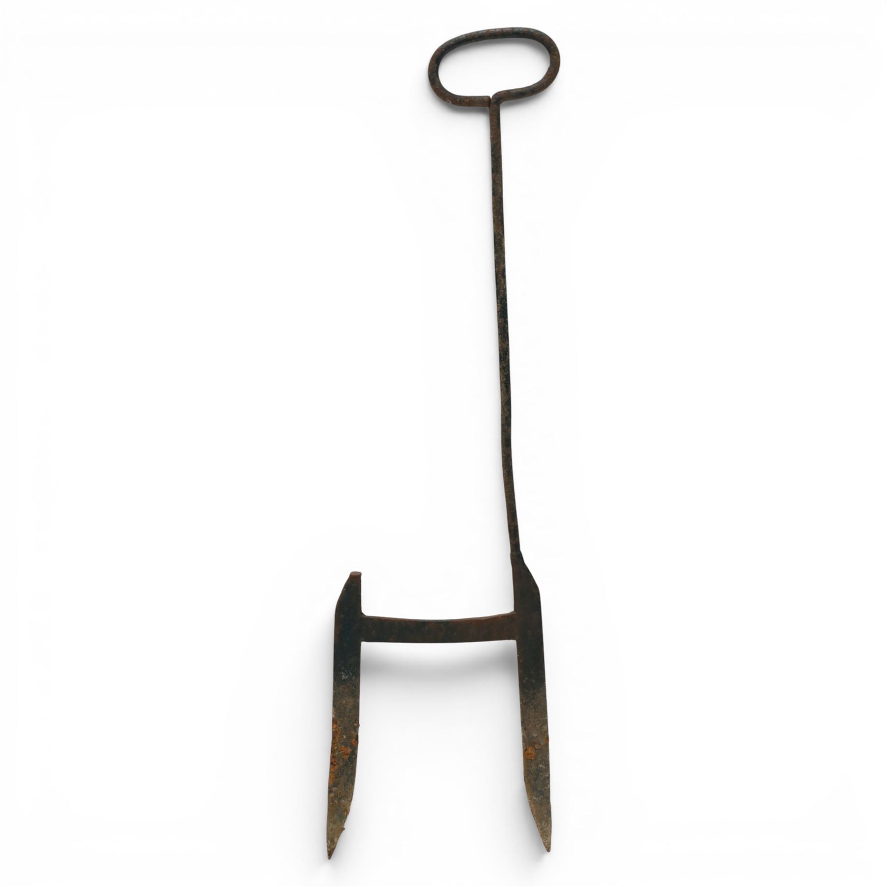 19th century wrought iron boot scraper, with oval loop handle upon twin blades united by central scraper, H96cm