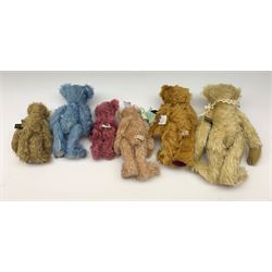 Six modern hand made teddy bears - 'Jingle' by Beechfield Collectors Bears H8