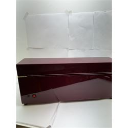 Electronic watch winder for three watches, in laminated mahogany finish, H24cm, W54cm