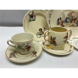 Roseville pine cone bowl, impressed 632-3