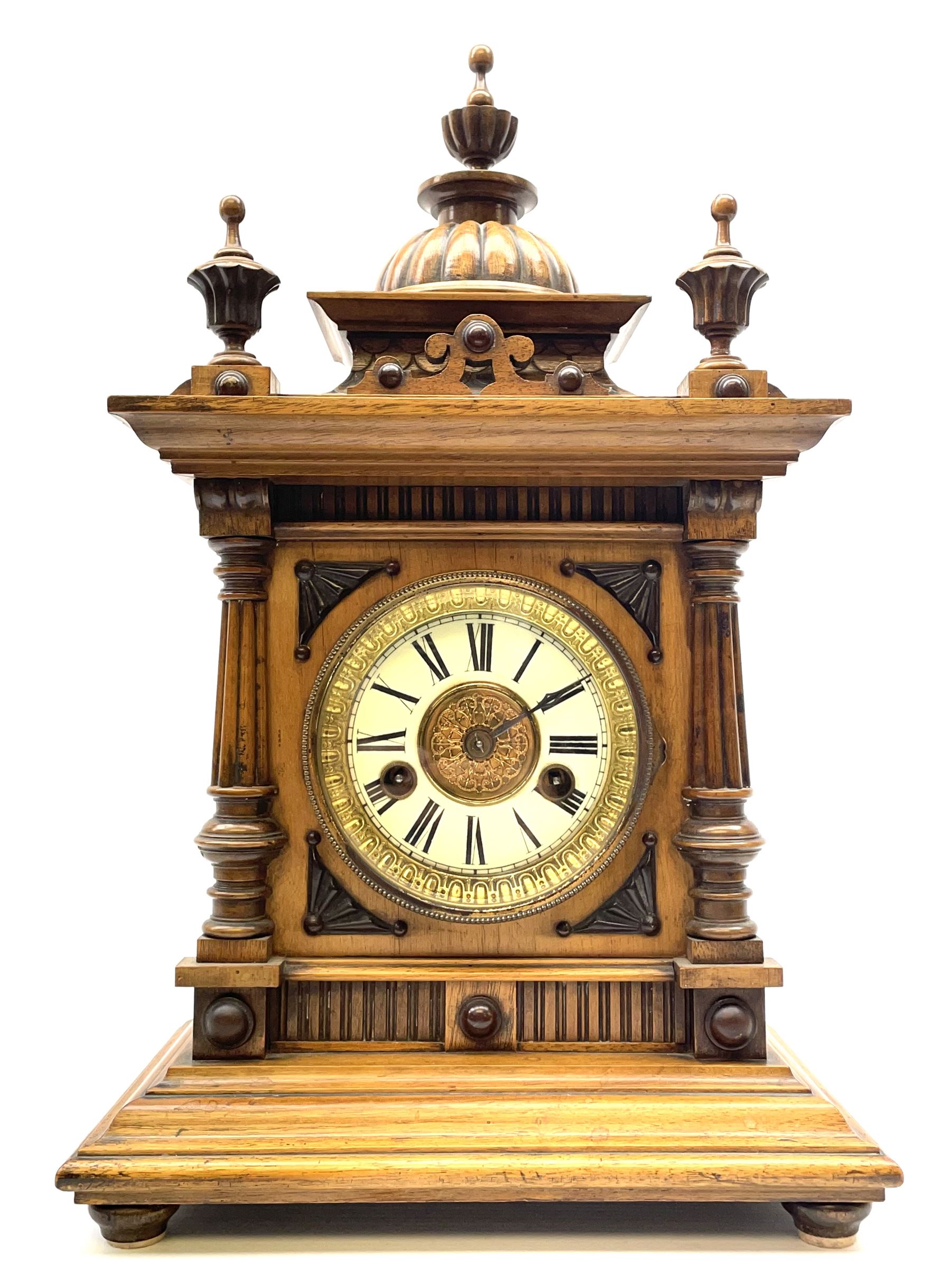 Late 19th century walnut cased  'Greenwich Clock' by W.E. Watts of Nottingham, No.13731, twin train movement striking the hours on coil