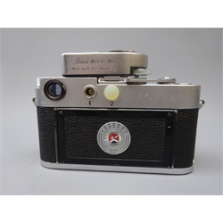  Leica 35mm film camera, Ernst Leitz Wetzlar D.R.P. No.M3-950791, with Ernst Leitz Wetzlar Summicron  f1.5cm 1:2 lens Nr.1479844, Leica lens cover and Leica MC light meter, in leather Leica case  