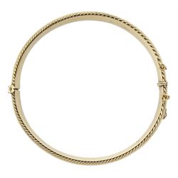 9ct gold hinged bangle with engraved and rope twist decoration, hallmarked 