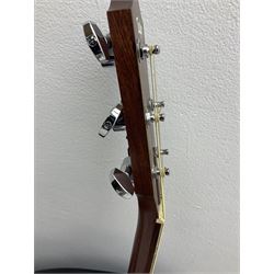 2008 Taylor Model 114 acoustic guitar with mahogany back and ribs and spruce top, serial no.20080825837, L104.5cm; in Taylor hard carrying case with paperwork