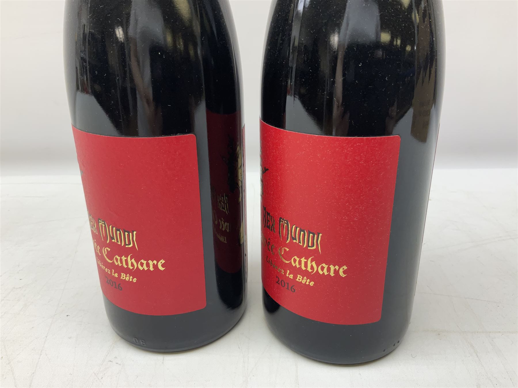 Dow's Trademark Finest Reserve Port, 75cl 20% vol, mixed red wines, two bottles Cuvee Du Vatican Cotes-du-Rhone Reserve de l'abbe 2016, 750ml 14%, Corsiero Nero Nero di Troia 750ml 13% vol and six others of various contents and proofs (9)