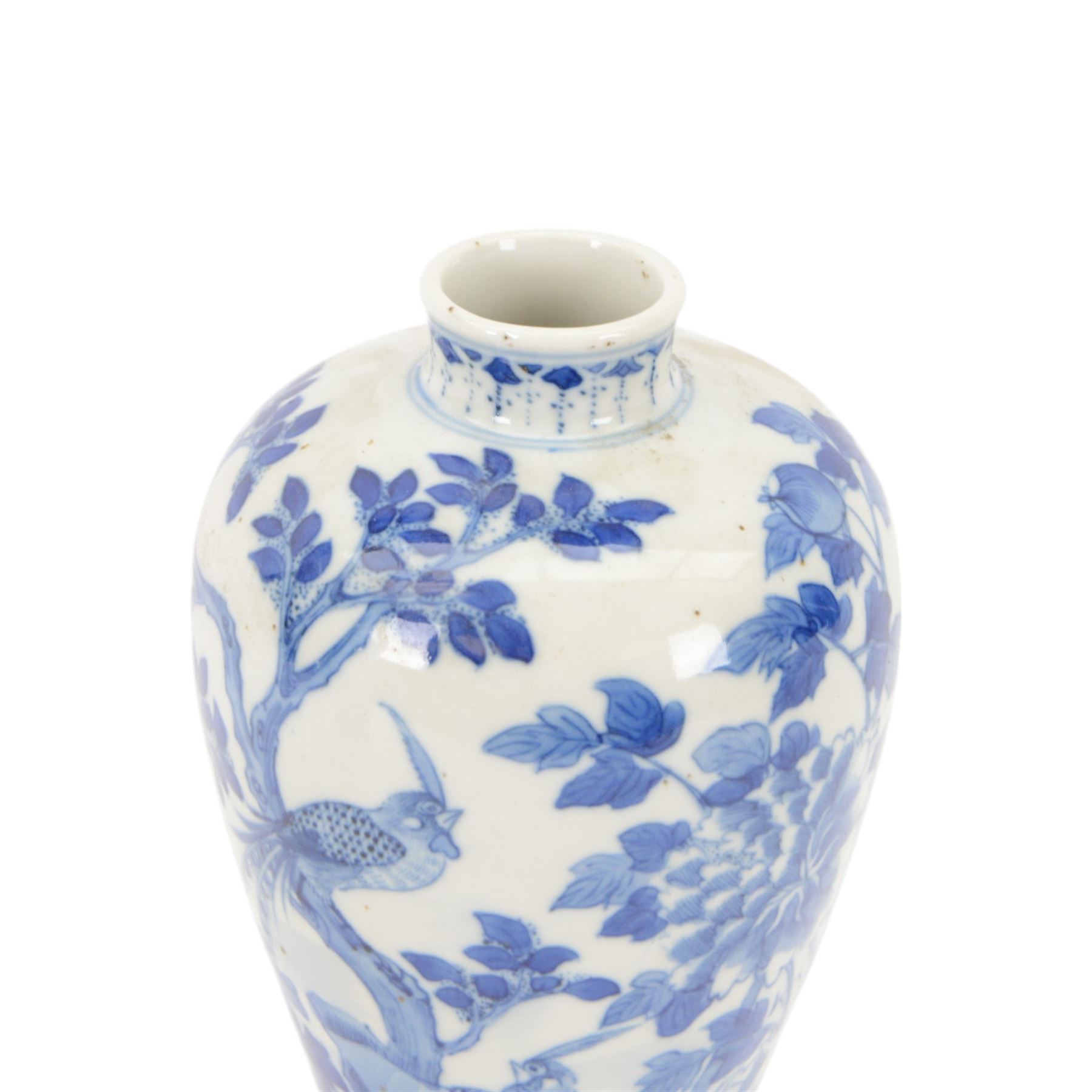  Chinese blue and white vase of  baluster form, decorated with birds amongst peony blossoms and foliage, H24cm 