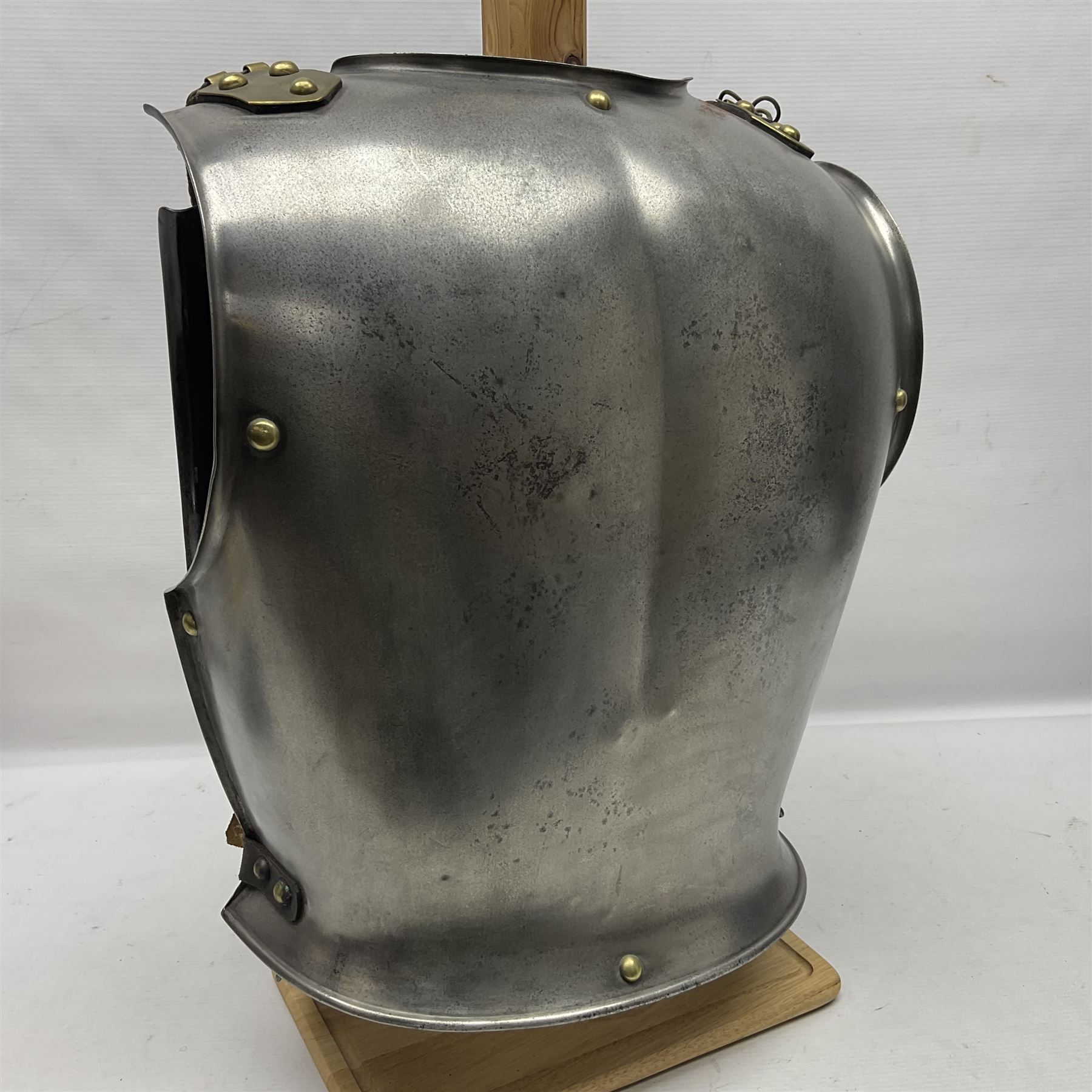 French 2nd Empire Cuirassiers breastplate and backplate, both marked internally along the bottom flange August 1862 for the Premier Guard Lancers No.450; on modern wooden display stand