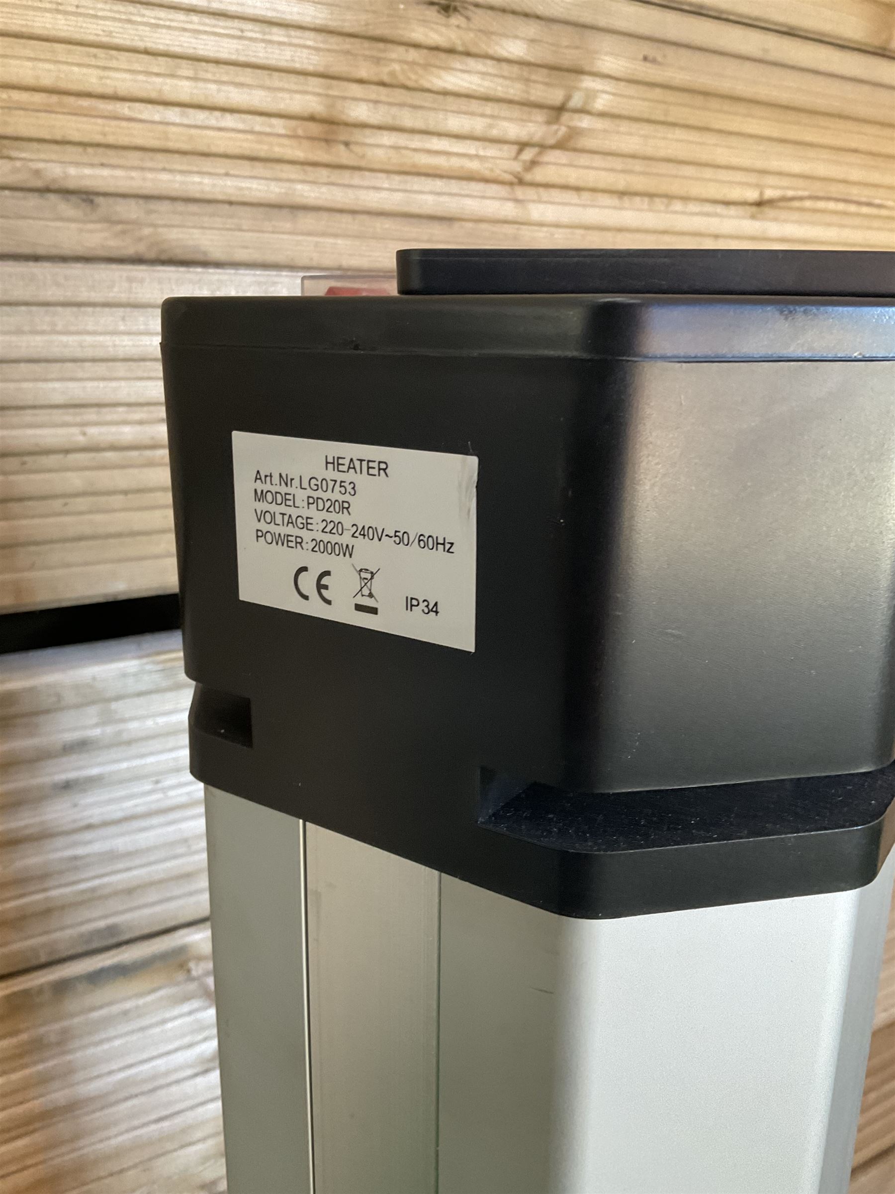 Electric halogen heater PD20R 2000W - THIS LOT IS TO BE COLLECTED BY APPOINTMENT FROM DUGGLEBY STORAGE, GREAT HILL, EASTFIELD, SCARBOROUGH, YO11 3TX