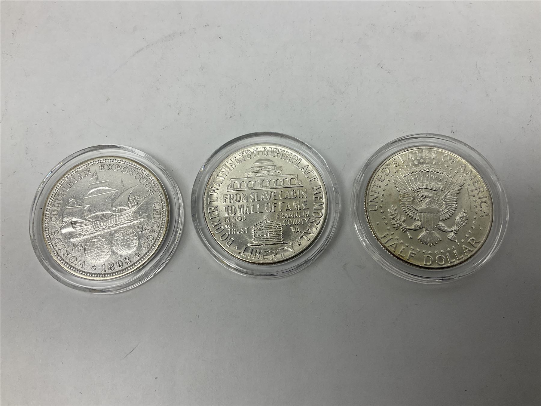 United States of America coinage including 1889 Morgan dollar, 1922 Peace dollar 1943 Liberty half dollar, 1982 commemorative half dollar etc