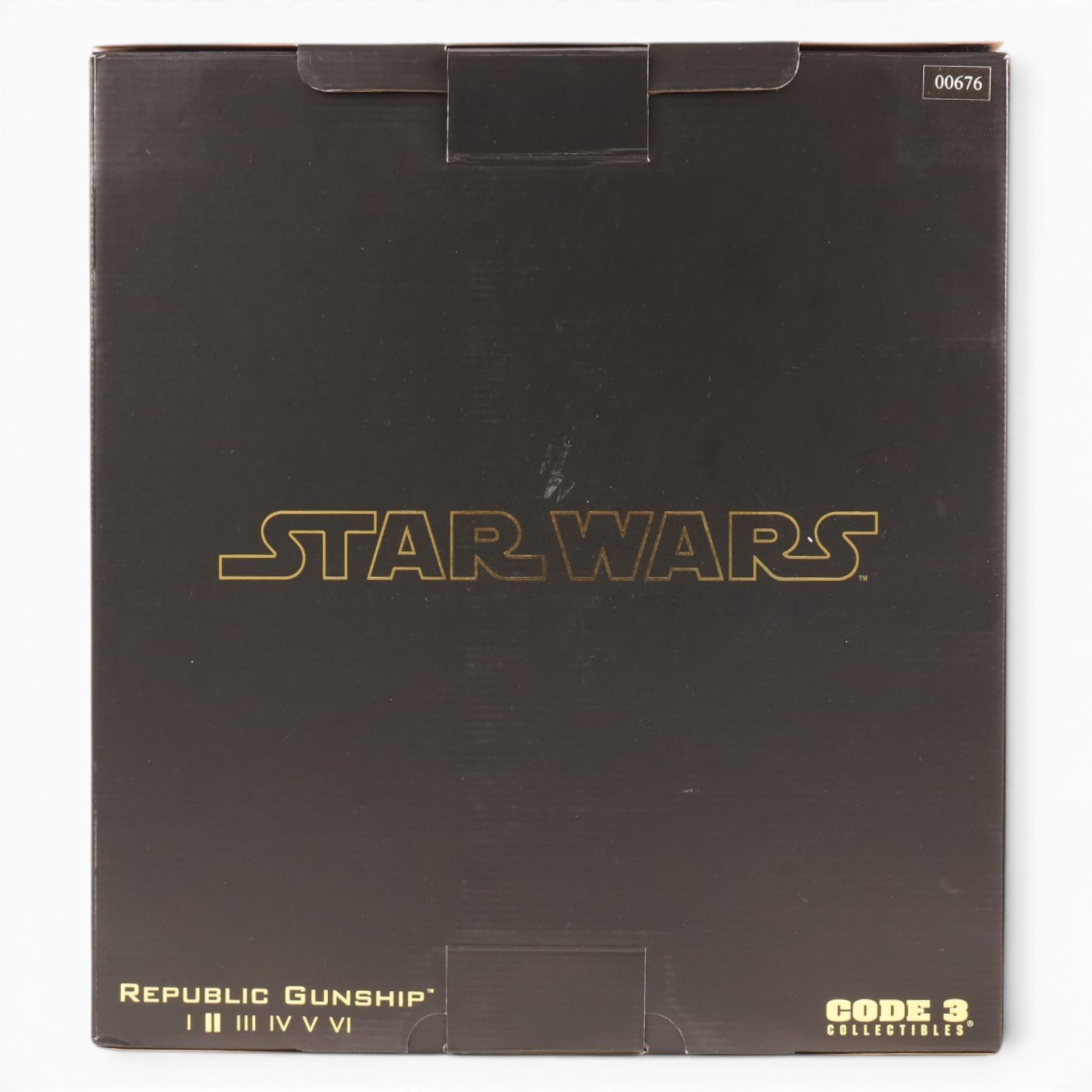 Code 3 Collectibles Star Wars Republic Gunship 1:80 scale diecast replica, on display plinth with acrylic case, boxed, case H26cm, W40cm