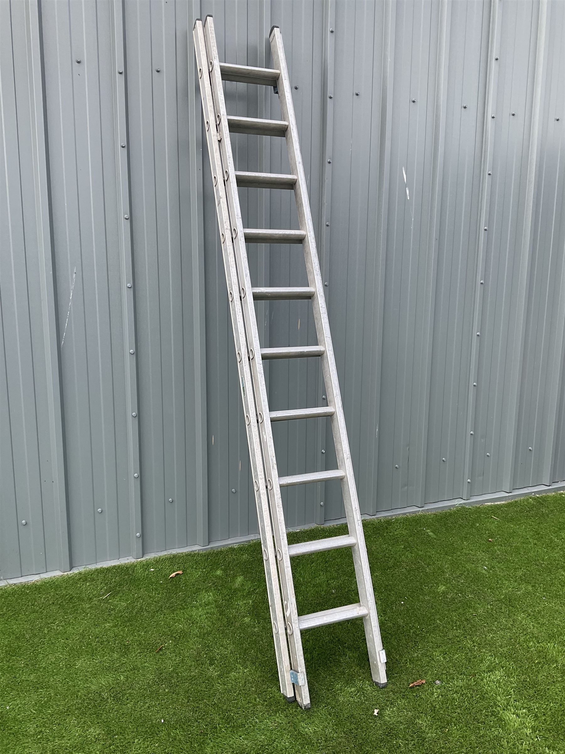 Gravity-Randall double 10 aluminium extending ladder  - THIS LOT IS TO BE COLLECTED BY APPOINTMENT FROM DUGGLEBY STORAGE, GREAT HILL, EASTFIELD, SCARBOROUGH, YO11 3TX