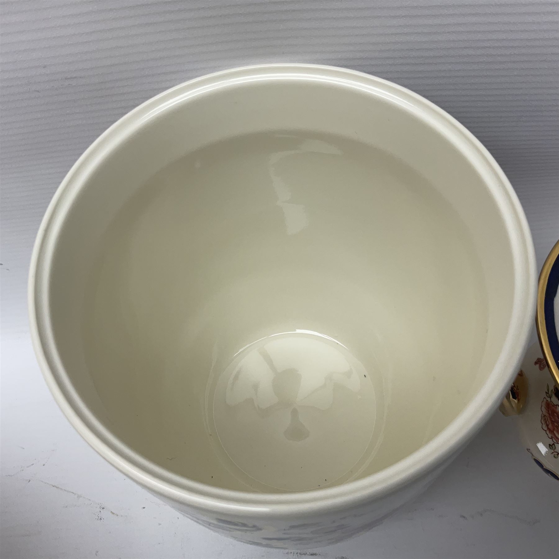 Masons Ironstone in the Mandalay pattern stepped dish, vase, jug , covered jar and two picture frames 