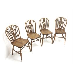 Set four elm wheel back country kitchen dining chairs 