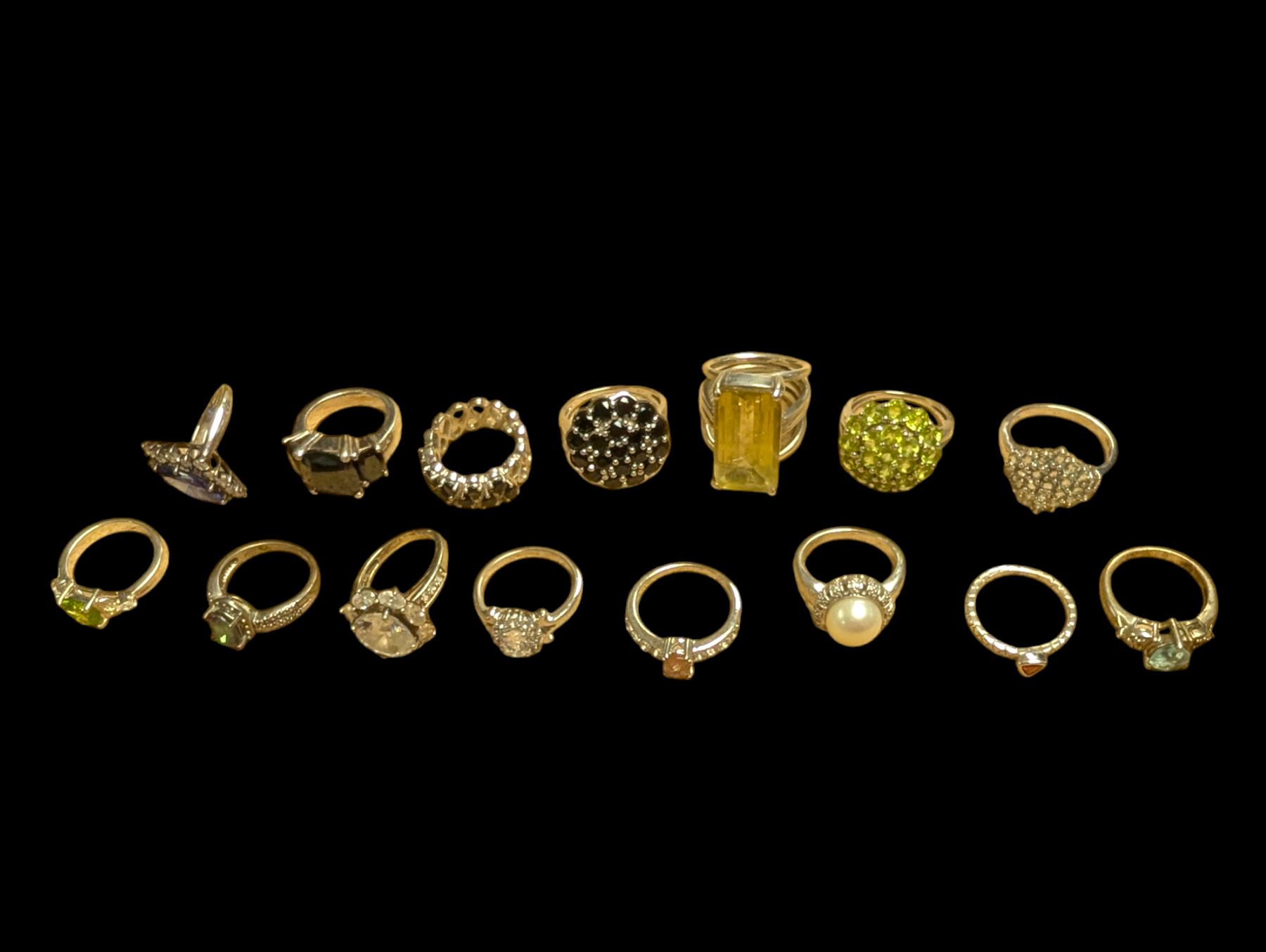 Fifteen silver stone set rings